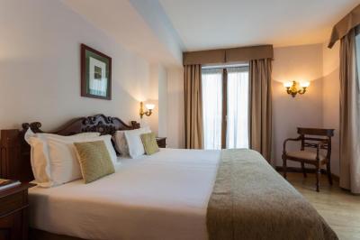 Double or Twin Room 1