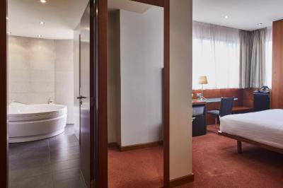 Suite 3