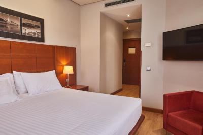 Club Double Room 7