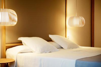 Suite with Balcony 8