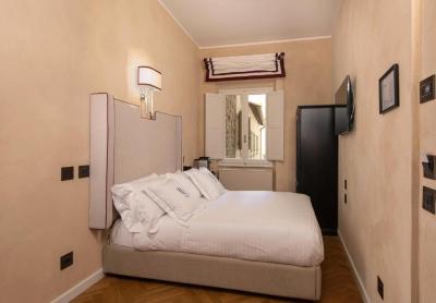 Small Double Room 4