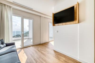 Superior Double Room one bedroom (2 Adults) 6