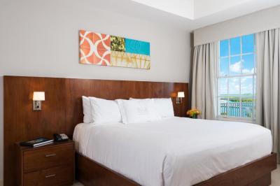 Ocean Front 1 Bedroom Suite 1