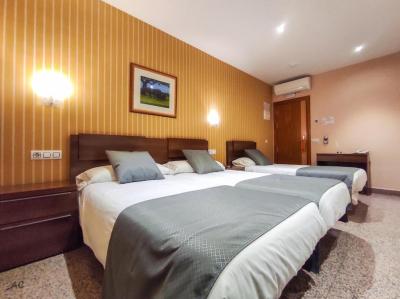 Triple Room 2