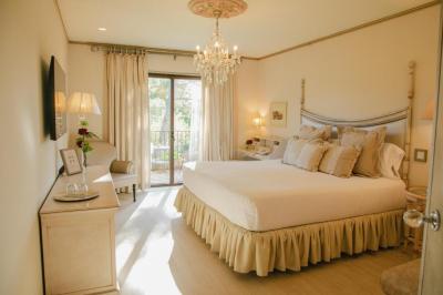 Classic Double Room 1