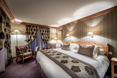 Deluxe Double or Twin Room with Mountain View 6