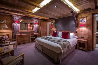 Superior Deluxe Double or Twin Room 7