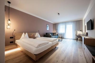 Double Room with Mountain View 4
