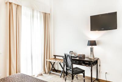 Classic Double Room 1