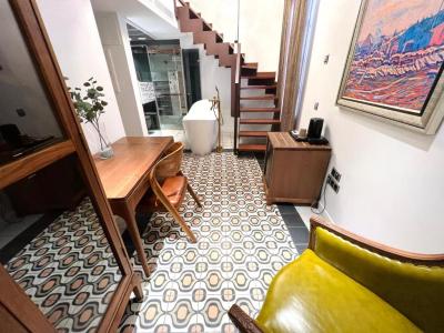 Duplex Premium Double or Twin Room 4