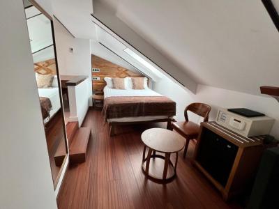 Small Double Room 8