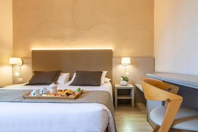 Standard Double Room 5
