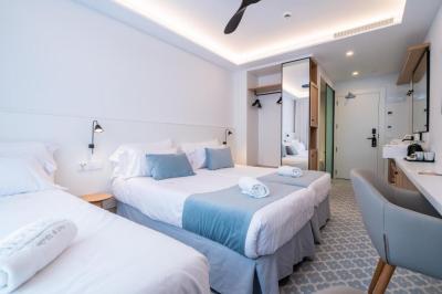 Superior Triple Room 12