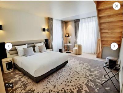 Maisonette-Suite mit Kingsize-Bett und Sofa 6