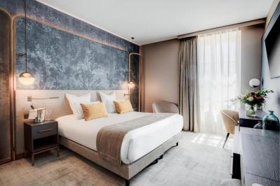 Chambre Sup&eacute;rieure 1