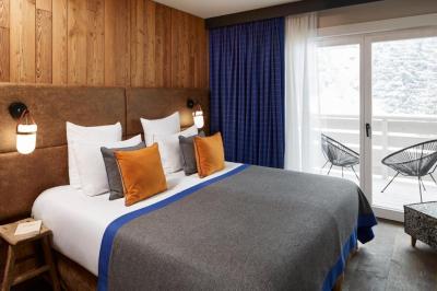 Very Large Suite with Aquamotion access 10