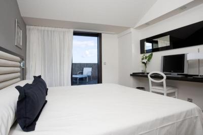 Junior Suite with Terrace without Spa access 5