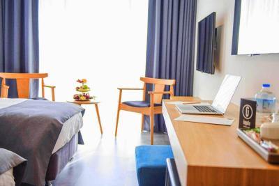 Double or Twin Room with City View 1