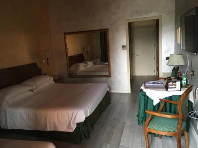 Suite Executive 8