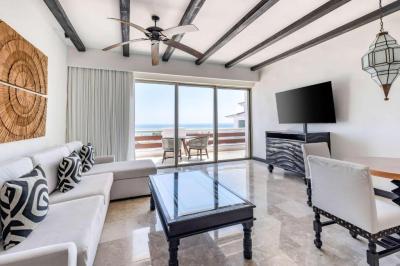 Two Bedroom Suite with Balcony and Ocean View 13