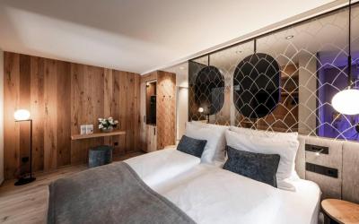 Family Suite 9