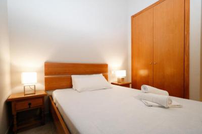 One-Bedroom Apartment 1