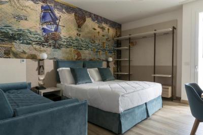 Family Suite 6