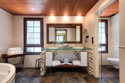 Two-Bedroom Villa 9