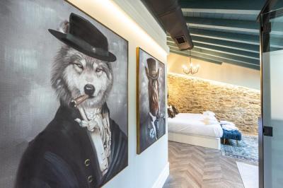 Deluxe Room 1
