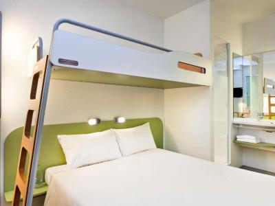 Standard Double Room 2