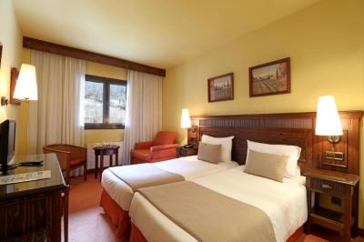 Standard Double Room 2