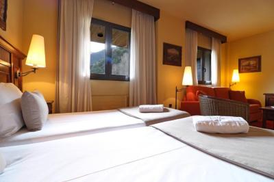 Superior Triple Room 6