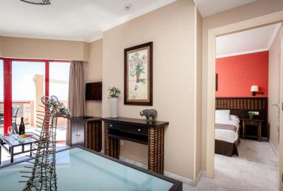 Junior Suite mit Poolblick 1