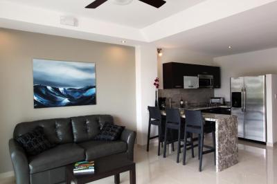 Grand Suite con 1 Camera da Letto, Cucina, Vasca Immersione ad Acqua Fredda, Soggiorno e 2 Balconi XL 5