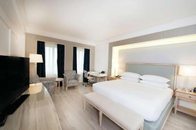 Executive King Room 3