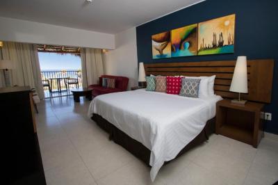 Double Room Ocean Front 2