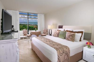 Grand Sunset view Room 3