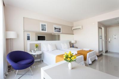 Superior Twin Room 1