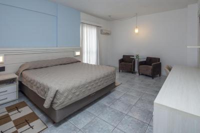 Deluxe Room 1