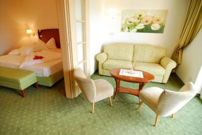 Suite 1