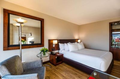 Quarto Superior com Cama de Casal ou 2 de Solteiro 1