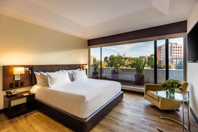 Quarto Premium com Cama de Casal ou 2 de Solteiro 3