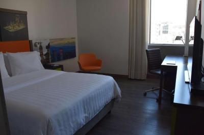 Chambre Lit Queen-Size 2