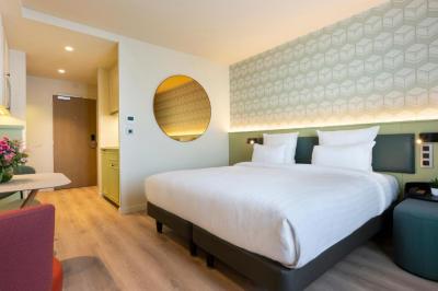 Deluxe Studio mit Doppelbett 5