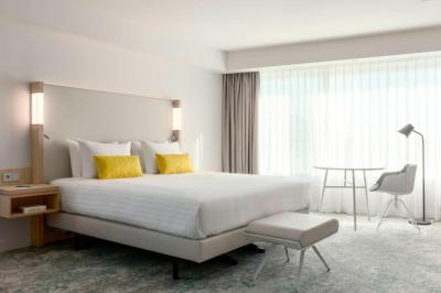 Deluxe Zimmer mit Kingsize-Bett 1