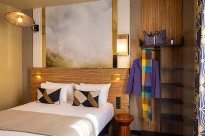 One-Bedroom Suite 4