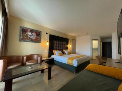 Suite 4