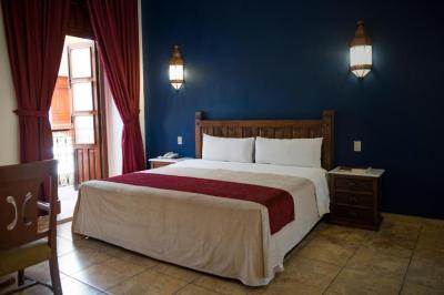 Standard King Room 1