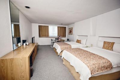 Quarto Standard com 2 Camas de Solteiro 2