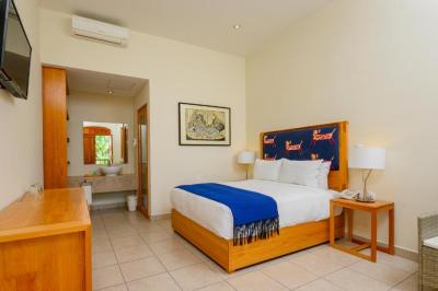Standard Queen Room 2